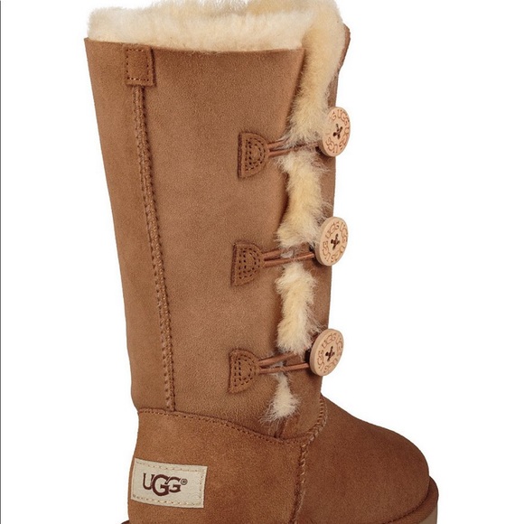 UGG® Girls' Bailey Button Triplet II Boots (Youth) - Picture 2 of 7